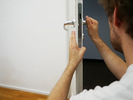 Residential-House-Lockout--Residential-House-Lockout-1273825-image